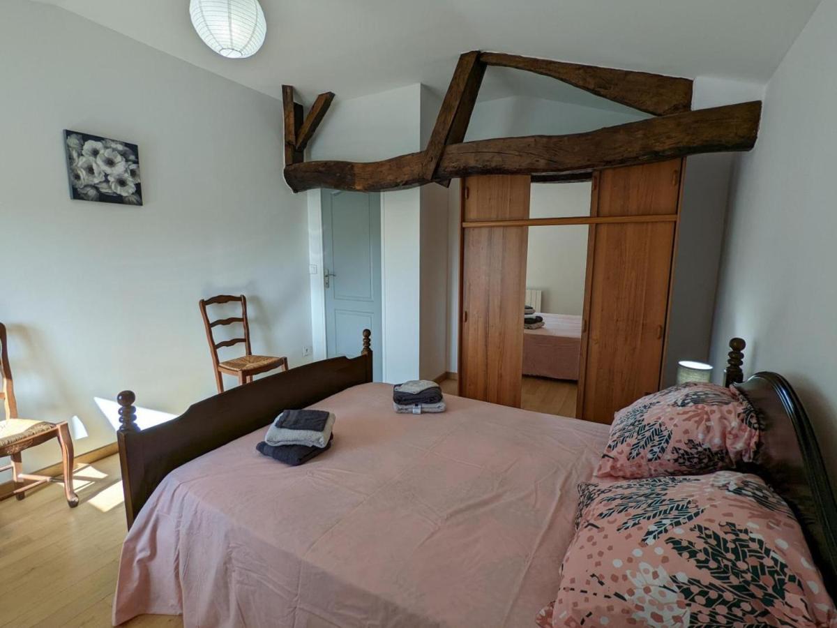 Maison Lumineuse Avec Cour Privative, Proche Sites Culturels, Tout Confort, Equipe Bebe, Wifi Inclus - Fr-1-653-98 Puyreaux Exterior photo